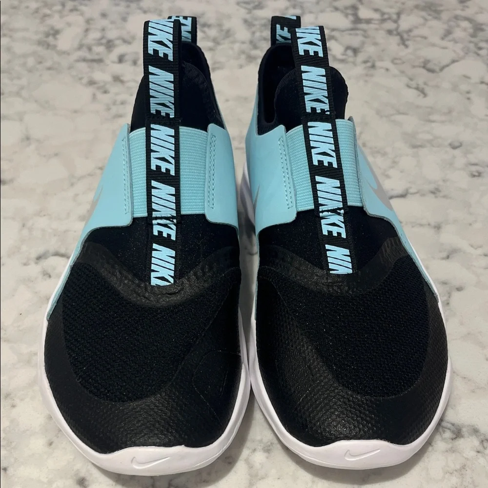 **NEW** Nike Kids Flex Runner Black and Light Blue Sneakers - Picture 2 of 6